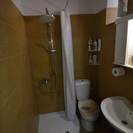 Avlonari Evias Flat In The Square Lägenhet