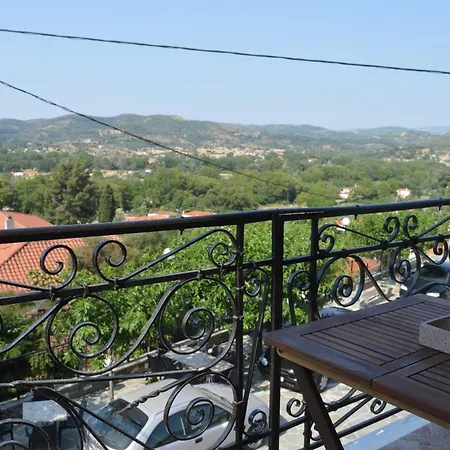 Avlonari Evias Flat In The Square Avlonarion